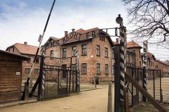 From Krakow: Auschwitz-Birkenau: Guided Tours & Private Transport - Why private transport makes this six-hour day easier