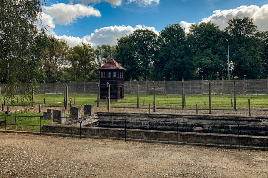 From Krakow: Auschwitz-Birkenau Memorial and Museum Tour - Key points to know before you go