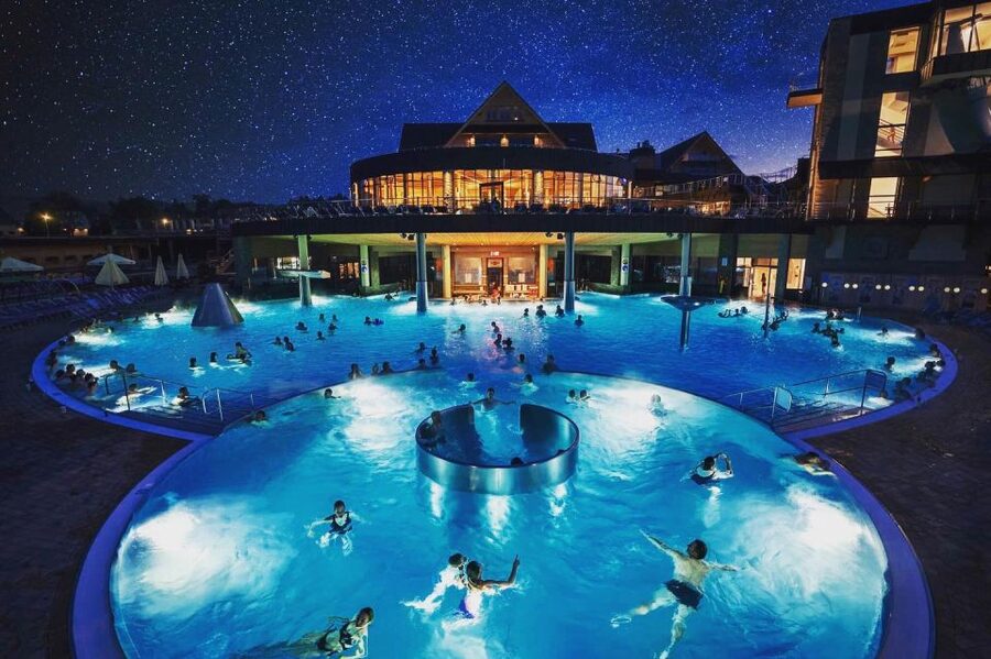 From Krakow: Chochołowskie Thermal Baths Ticket and Transfer - Why this thermal bath trip works well from Krakow