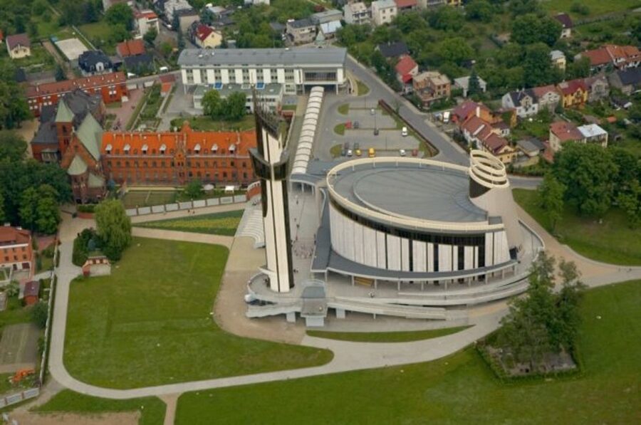 From Kraków: Częstochowa & Łagiewniki Pilgrim Sites Tour - The viewing tower and Kraków panorama