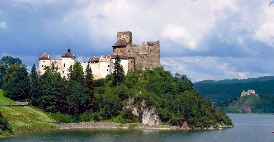 From Krakow: Dunajec River Gorge Rafting Tour - Is $154 a fair price?