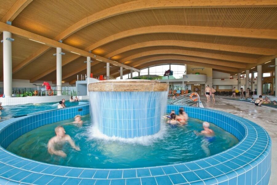 From Krakow: Dunajec River Rafting with Thermal Baths option - The optional thermal baths in Białka Tatrzańska