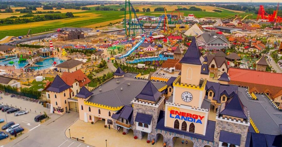 From Krakow: Energylandia Amusement Park (transfer + ticket) - Shows, cinema, and attractions beyond the rides