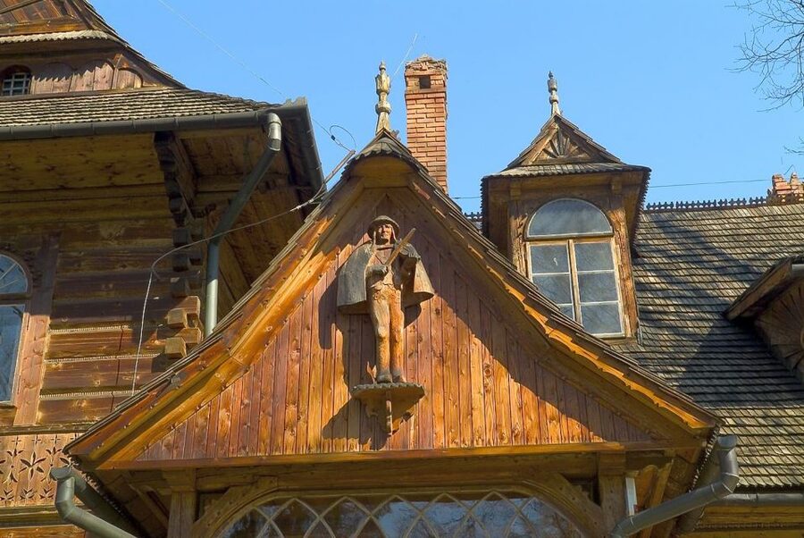 From Krakow: Full-Day Tour of Zakopane and Tatra Mountains - Zakopane, the resort town at the foot of the Tatras