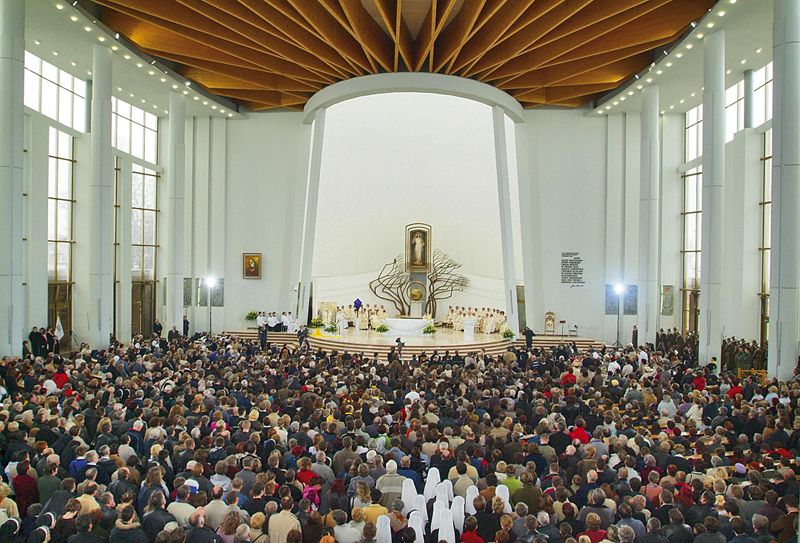 From Krakow: In the Footsteps of John Paul II - Łagiewniki and the first chapter of the day