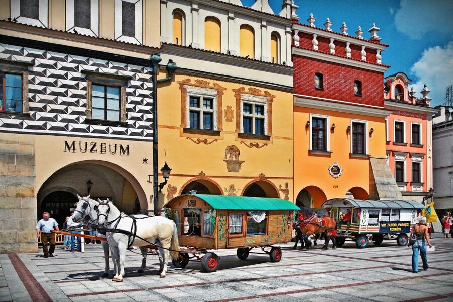 From Krakow: Malopolska, Bochnia, Zalipie & Tarnow Tour - FAQ