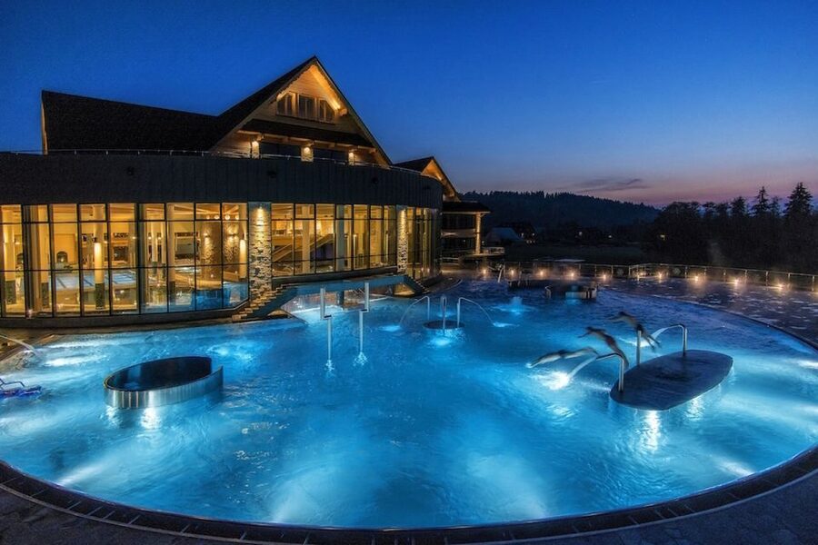 From Krakow: Morskie Oko Lake Tour and Thermal Baths Visit - Key Points Before You Book
