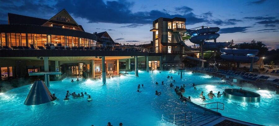 From Krakow: Private Trip to Chocholowskie Thermal Baths - Why leave Krakow for thermal water?