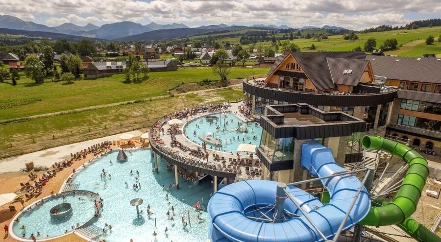 From Krakow: Slovakia Treetop Walk, Zakopane & Thermal Spa - Ending in the Chochołów hot springs