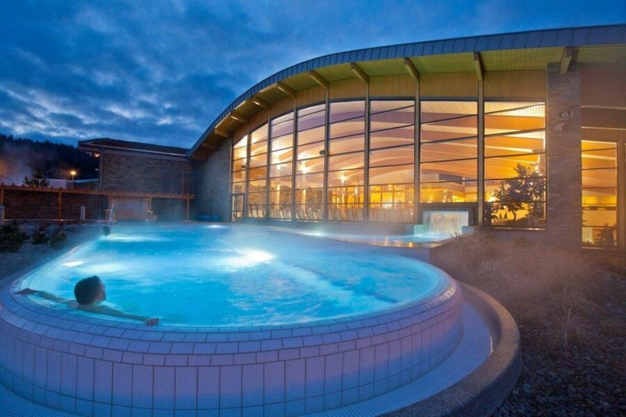 From Kraków; to Białka Thermal Baths private tour - Five pools and slides for a family day