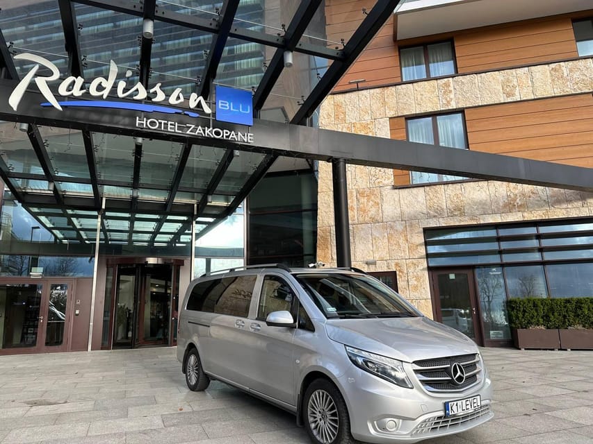 From Krakow: Tour to Zakopane with Tasting & Hotel Pickup - The guides and the human side of the tour