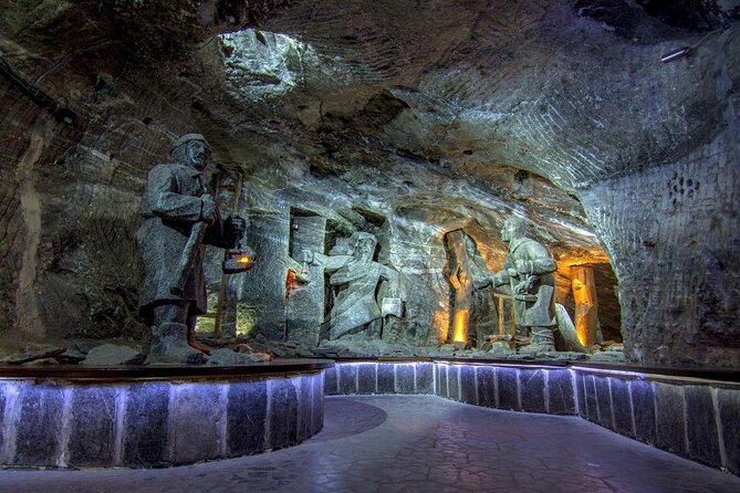 From Krakow: Wieliczka Salt Mine Full Live Guided Small Group Tour - Key points at a glance