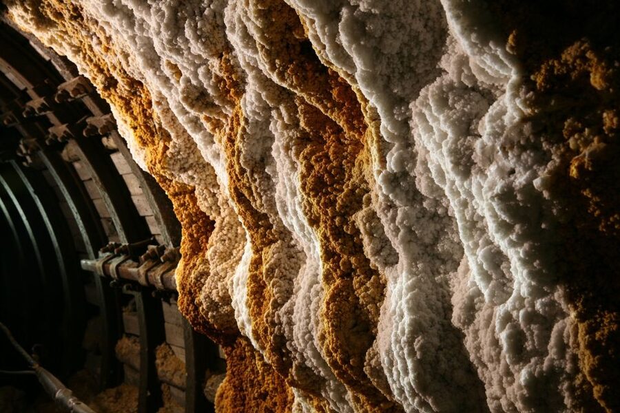 From Krakow: Wieliczka Salt Mine Guided Tour - The short break before the underground route