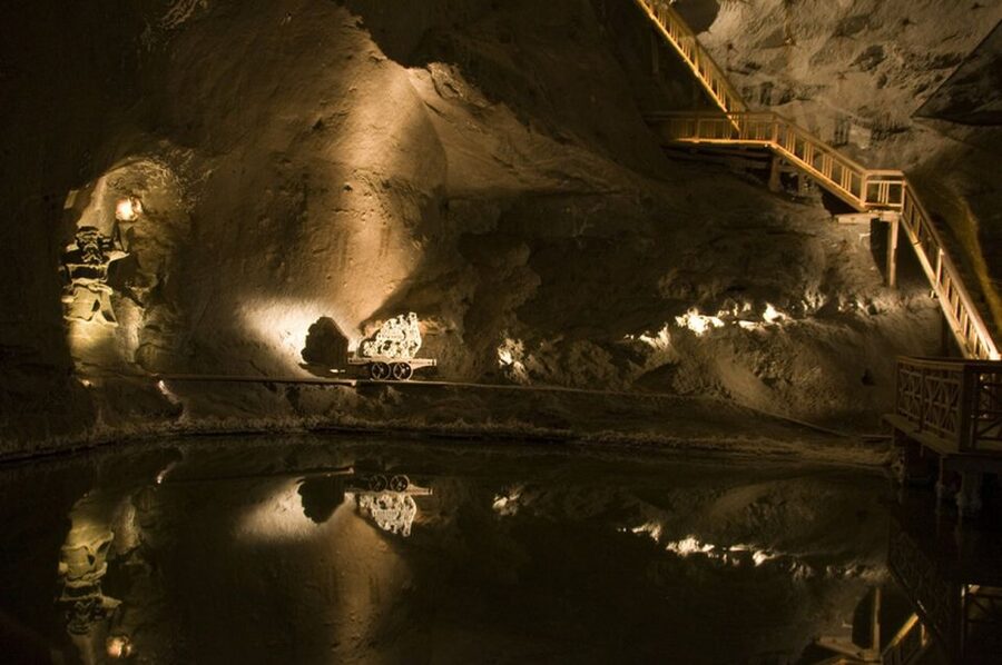 From Krakow: Wieliczka Salt Mine Half-Day Trip with Pickup - The first descent: stairs, corridors, and cool air