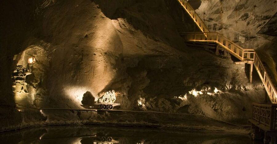 From Krakow: Wieliczka Salt Mine Half-Day Trip with Pickup - From Krakow pickup to Wieliczka