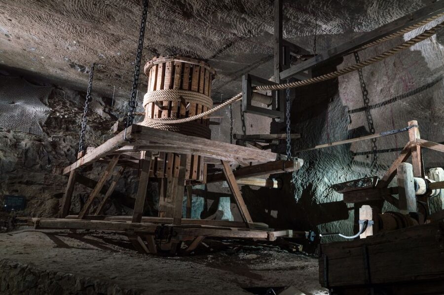 From Krakow: Wieliczka Salt Mine Tour with Guide - Chapel of St. Kinga and the salt-carved interiors