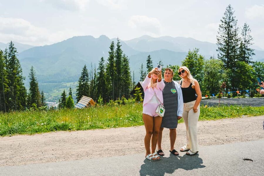From Kraków: Zakopane & Chochołów A Wooden Jewel of Podhale - Why this Kraków to Zakopane day trip works