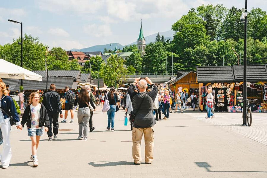 From Kraków: Zakopane & Chochołów A Wooden Jewel of Podhale - Oscypek and vodka at Bacówka u Edka