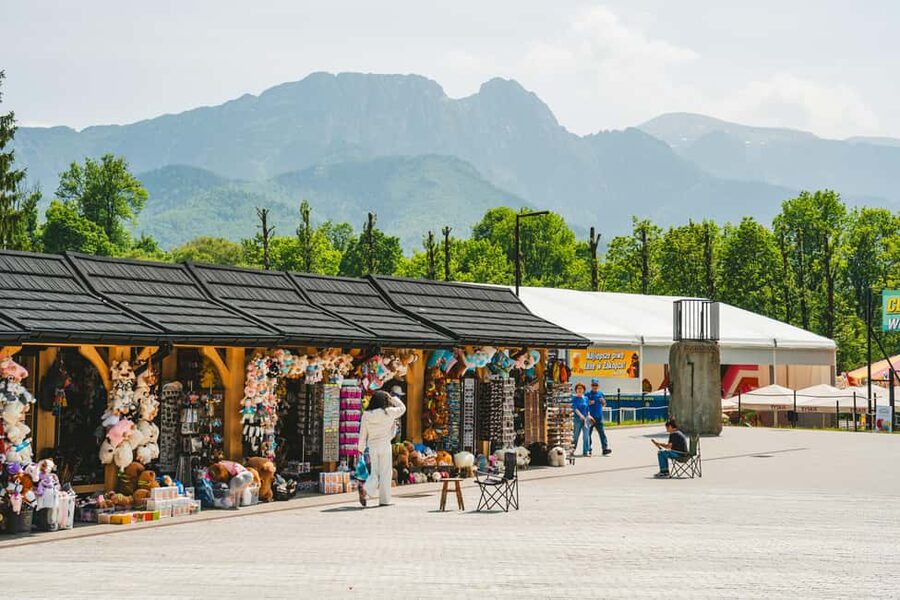From Kraków: Zakopane & Chochołów A Wooden Jewel of Podhale - Gubałówka: the best view comes by funicular