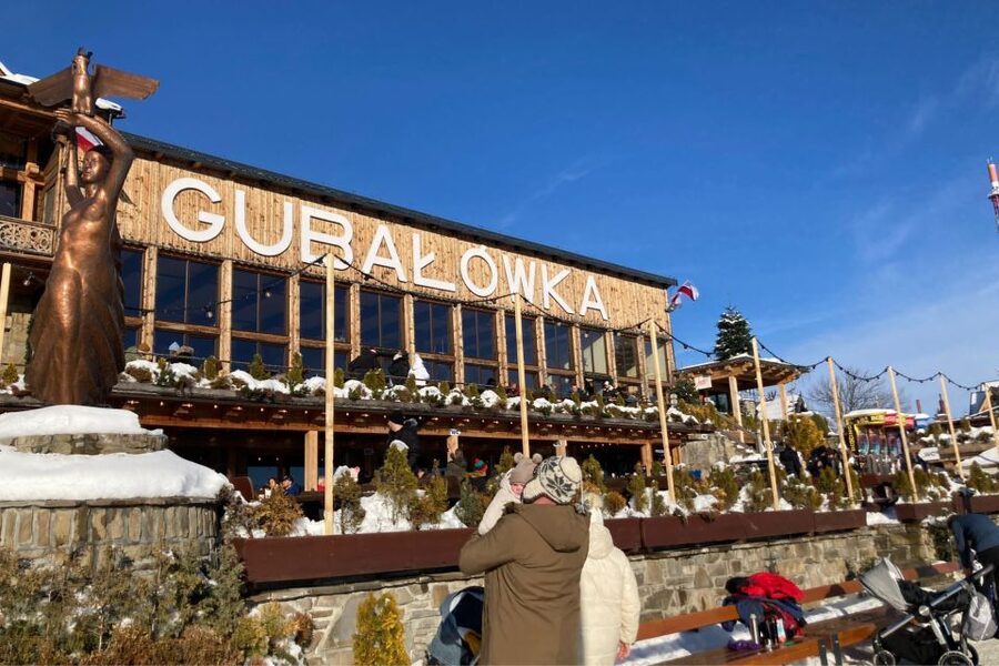 From Krakow: Zakopane, Tatra Mountains & Thermal Baths Tour - Three hours at the Chochołów thermal baths