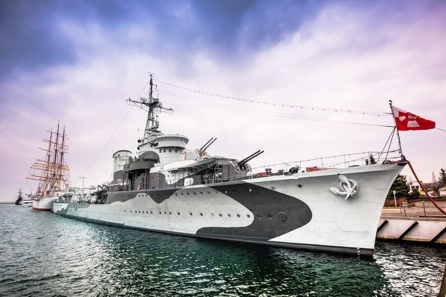 From Warsaw: One Day Private Tour to Gdansk and Sopot - Who Should Take This Tour?