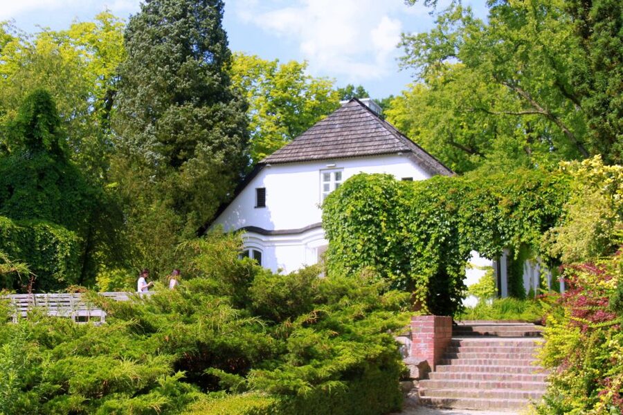 From Warsaw: Tour to Chopin's Birthplace - Żelazowa Wola - The park, ponds, and glass pavilions