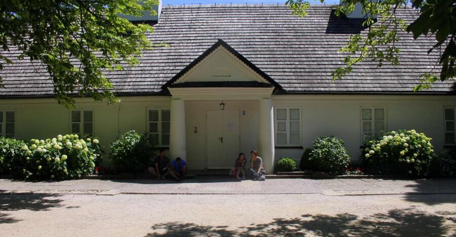 From Warsaw: Tour to Chopin's Birthplace - Żelazowa Wola - The ride from central Warsaw