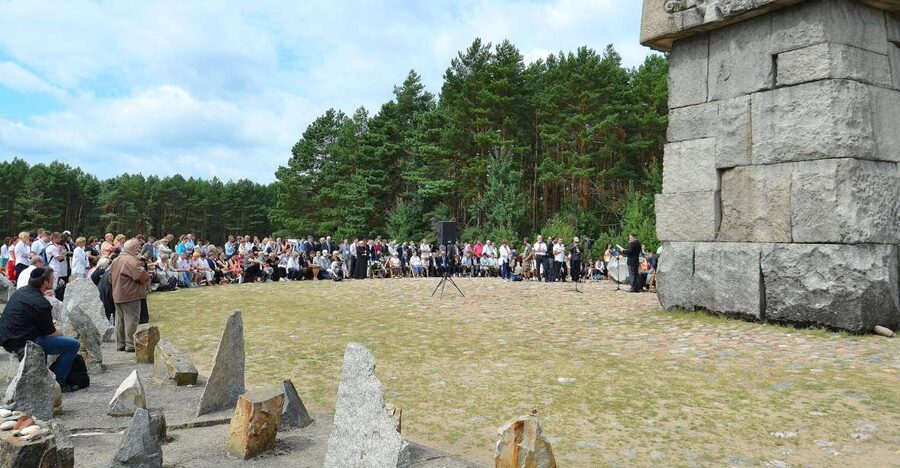 From Warsaw: Treblinka Extermination Camp Private Tour - Key points to know before visiting Treblinka