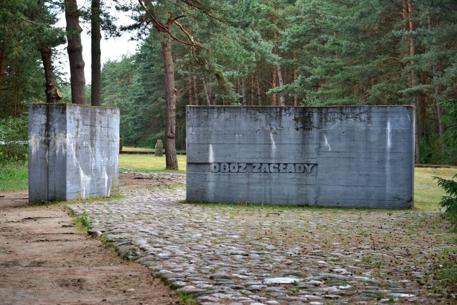 From Warsaw: Treblinka Extermination Camp Private Tour - Treblinka I and the camp system