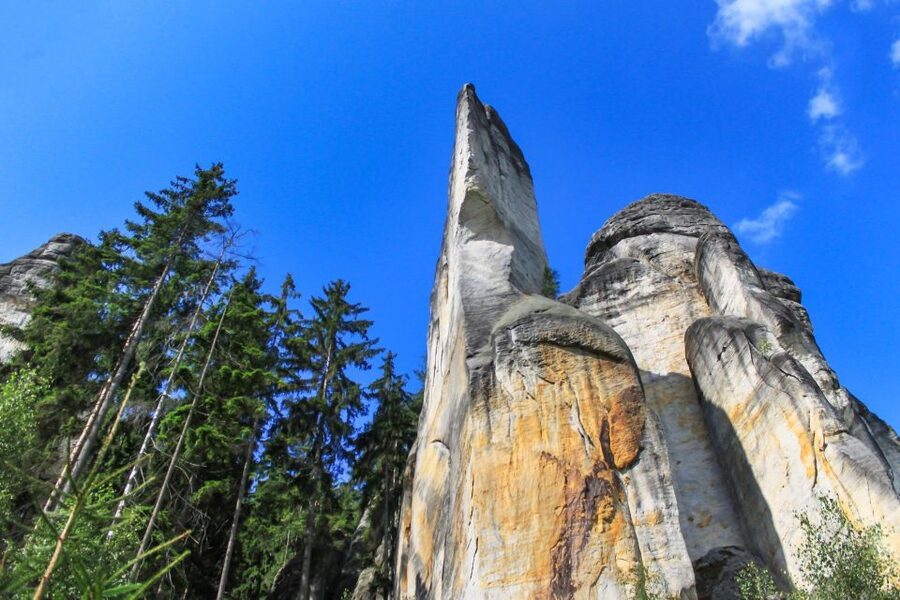 From Wroclaw: Hiking Trail in Rock City Adrspach - Climbing for the panorama