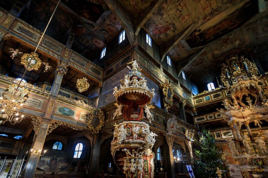 From Wrocław: Świdnica Church of Peace Private Tour - The cemetery and grounds add a second layer
