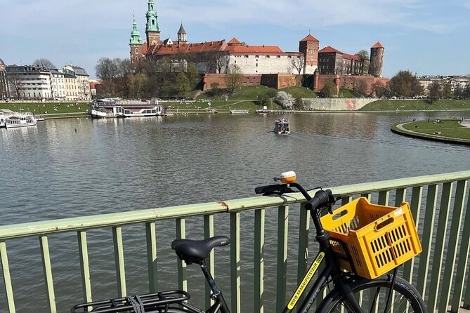 Full Bike Tour - the Old Town, Jewish Qtr & the Ghetto NEW BIKES - Plac Bohaterów Getta and Schindler’s former factory