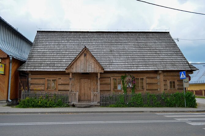 Full-Day Guided Tour to Zakopane and Polish Mountains with Pickup - The cable car to Gubałówka