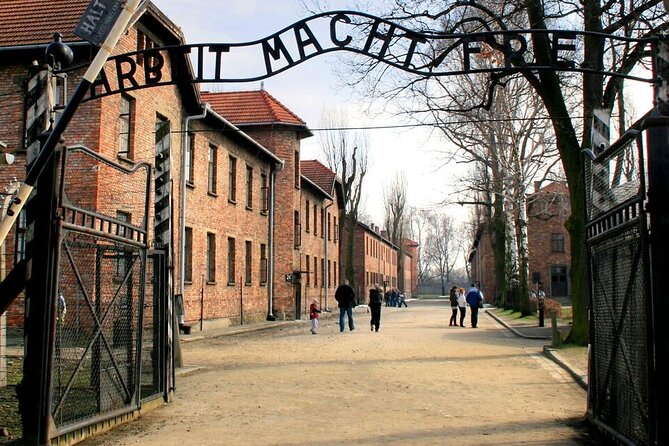 Full-Day Tour of Auschwitz and Wieliczka Salt Mine from Krakow - Wieliczka Salt Mine brings a dramatic change