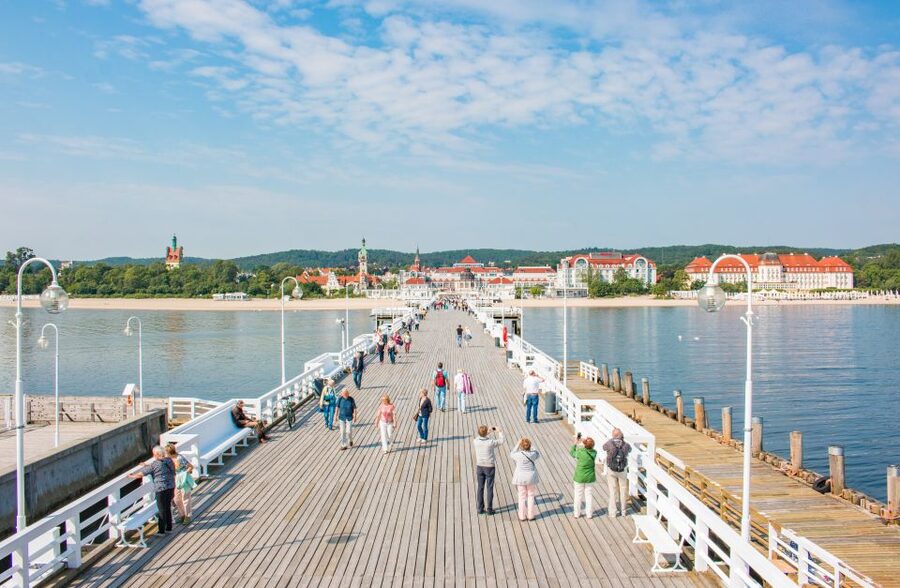 Gdansk: City Highlights Guided Private Bike Tour - Timing, bikes, and weather