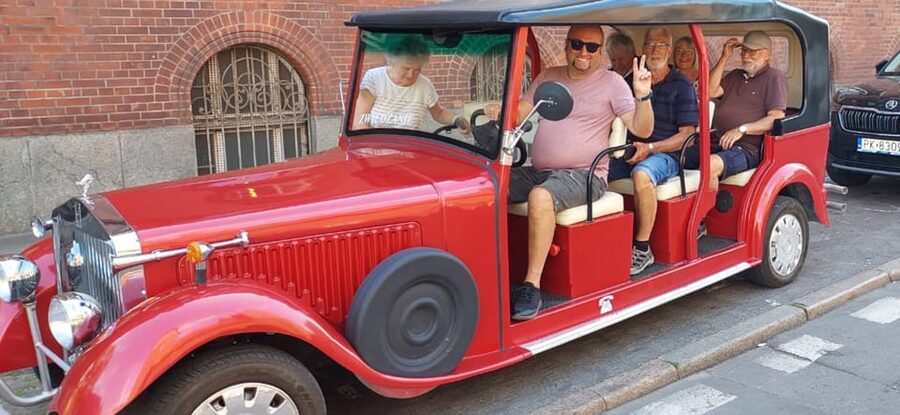 Gdańsk: City Tour by Electric Golf Cart - Meeting at the Golden Gate