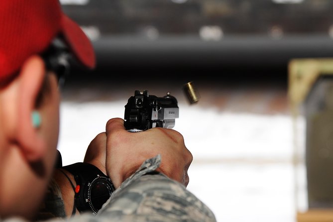 Gdansk: Extreme Shooting Range with Private Transport - What the 3-hour-15-minute experience includes