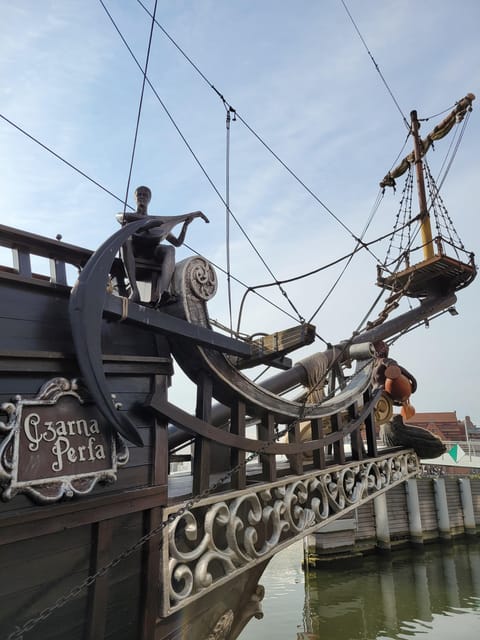 Gdansk: Guided Round-Trip Cruise to Westerplatte - From Długie Pobrzeże to the open port