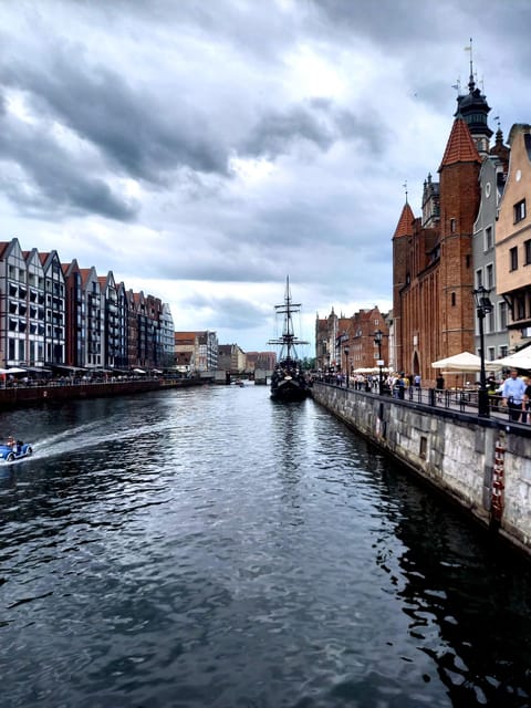 Gdansk: Guided Round-Trip Cruise to Westerplatte - FAQ