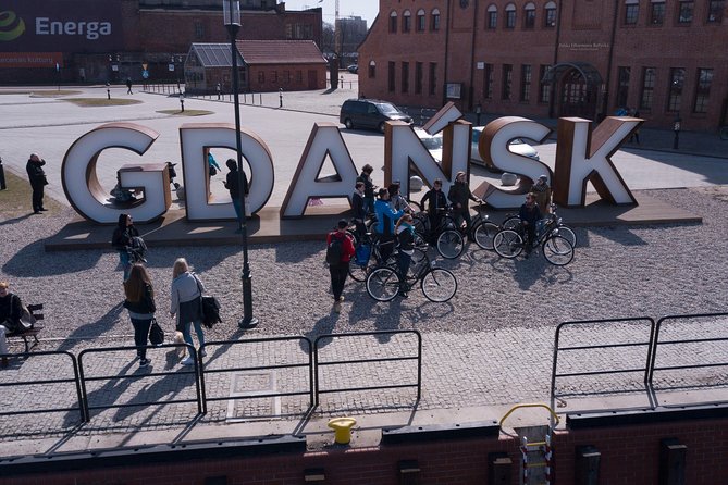 Gdansk Highlights Bicycle Tour - The Polish Post Office and the wartime story