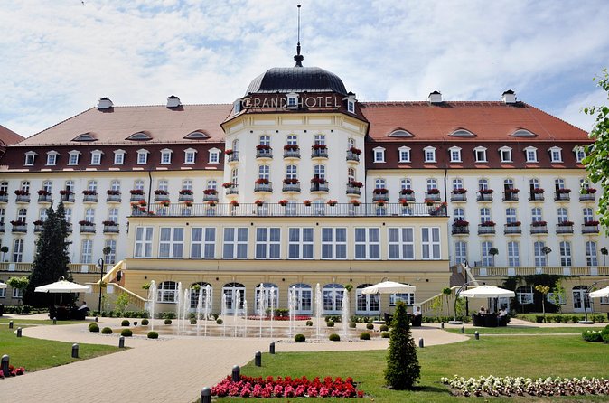Gdansk: Hitler Trail Private Guided Tour - The Gdansk building linked with political speeches