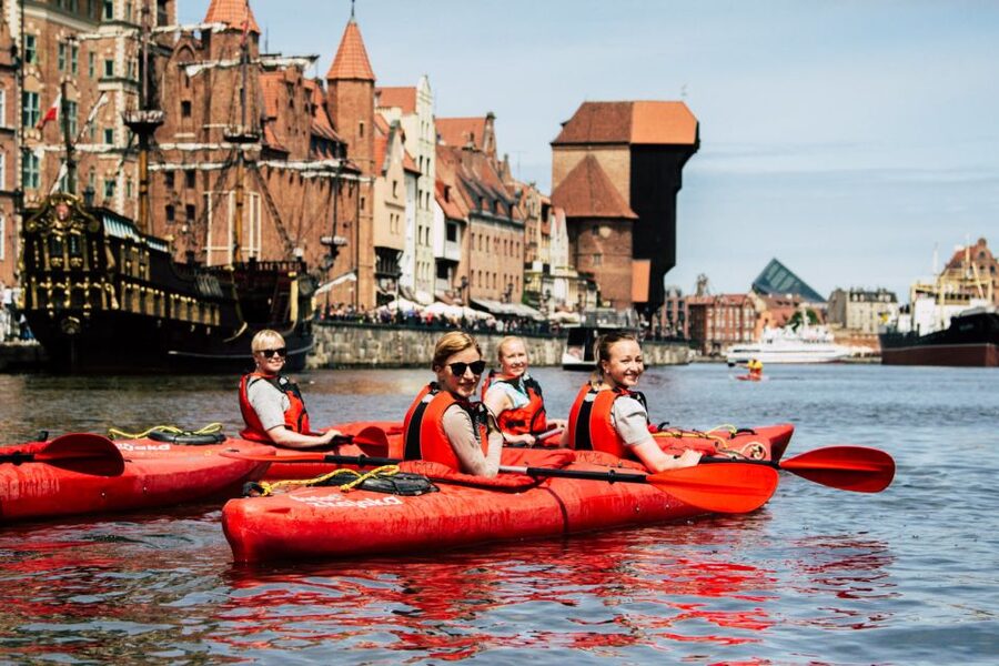 Gdańsk: Islands and Canals Private Kayak Tour - Starting at Dokowa 1