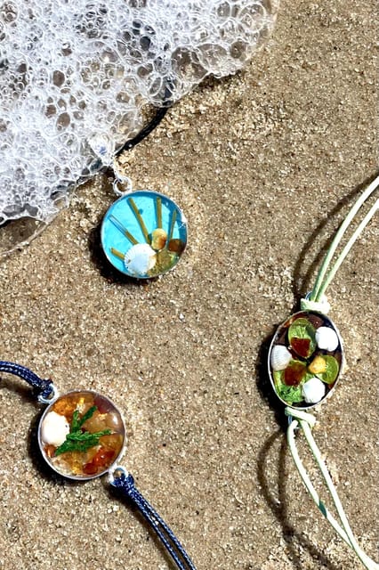 Gdansk: Jewelry Making Workshop with Amber - Making the pendant or bracelet