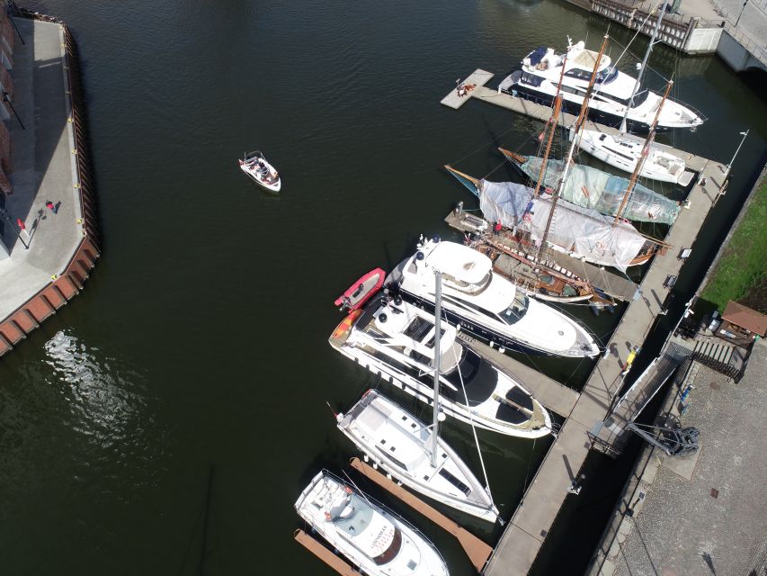Gdańsk: Motlawa River Yacht Cruise - The medieval Crane from the river