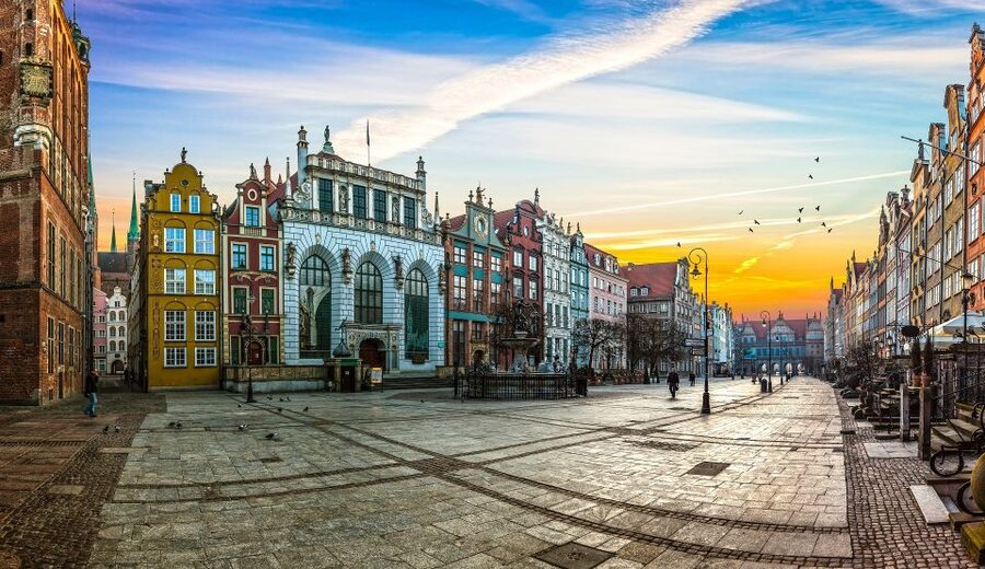 Gdansk Old Town: German Influence Walking Tour - Why German history belongs in Gdansk