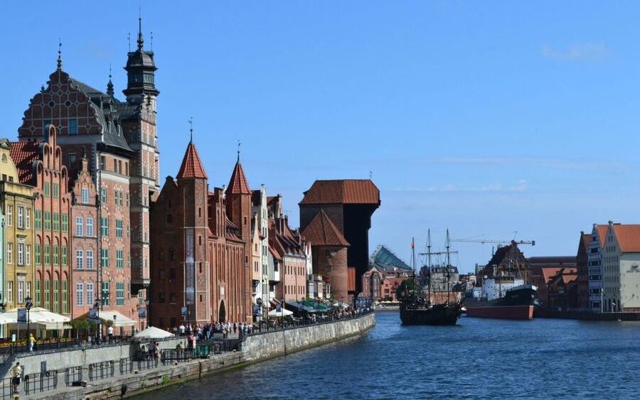 Gdansk Old Town: German Influence Walking Tour - Walking the royal route from Golden Gate to Long Market