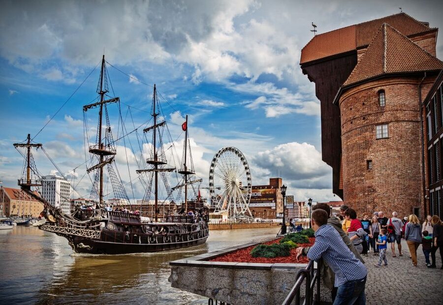 Gdansk Old Town Half-Day Private Walking Tour - Starting at the Golden Gate