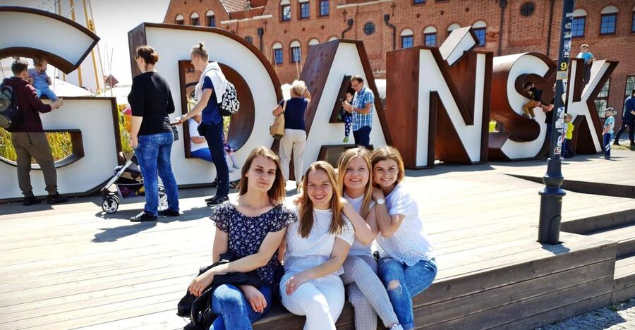 Gdansk Old Town Half-Day Private Walking Tour - A photo stop with Neptune