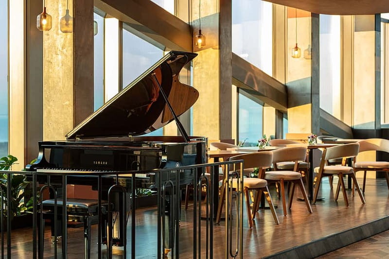 Gdańsk: Olivia Star Sky-High Views, Dinner, and Cocktails - FAQ