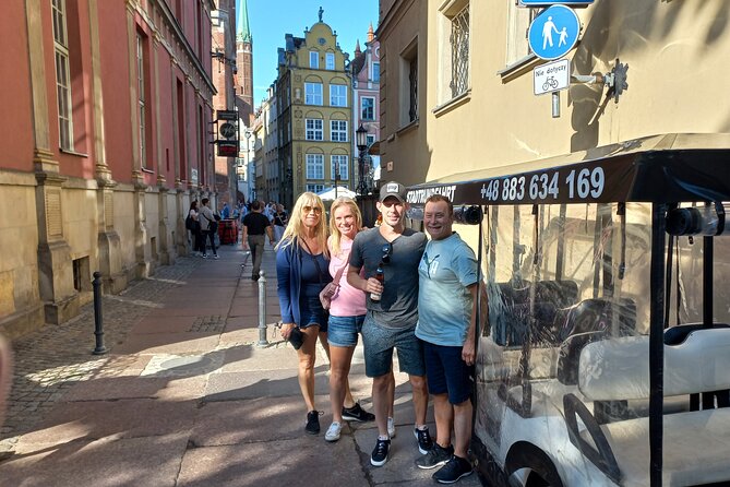 Gdansk: Private City Sightseeing Tour by Buggy/Cart LIVE GUIDED - From the old city to the Solidarity shipyard